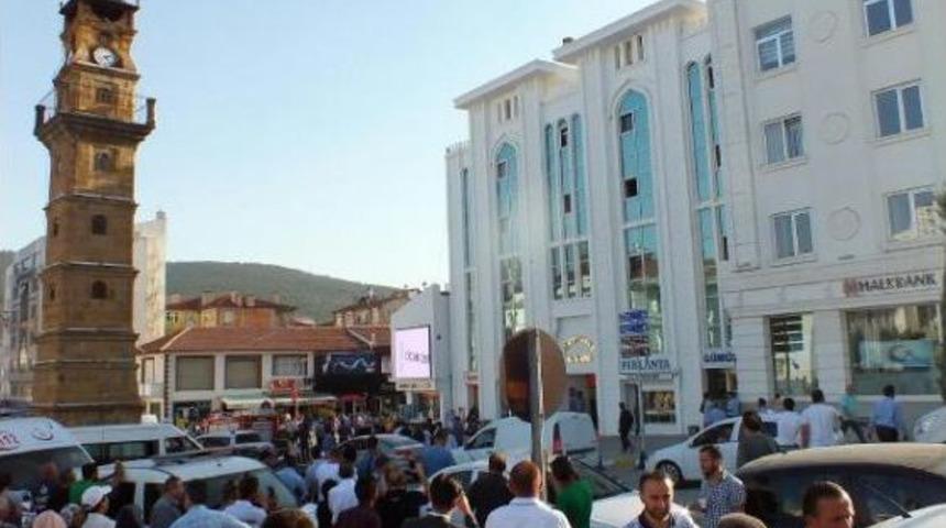 Yol Parası Bulamayınca Intihar Girişiminde Bulundu