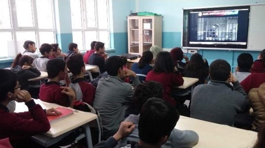 &Ouml;ğrencilere Zararlı Alışkanlıklar Semineri Verildi