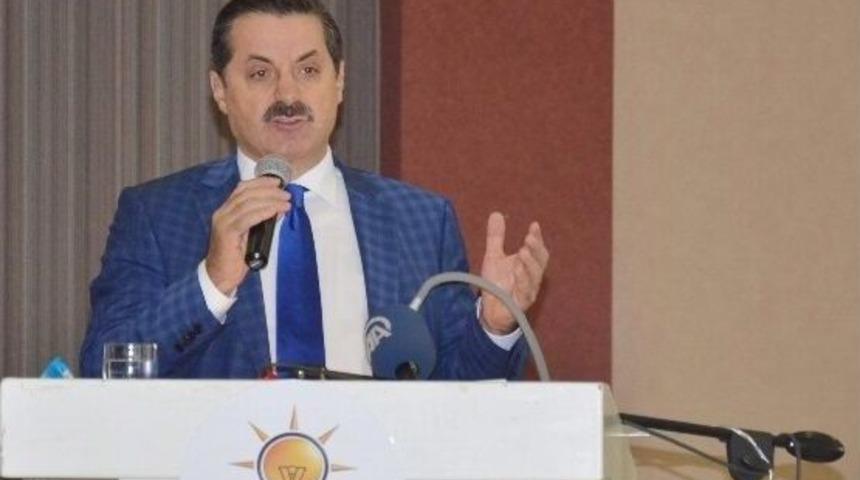 &Ccedil;alışma Ve Sosyal G&uuml;venlik Bakanı Faruk &Ccedil;elik: