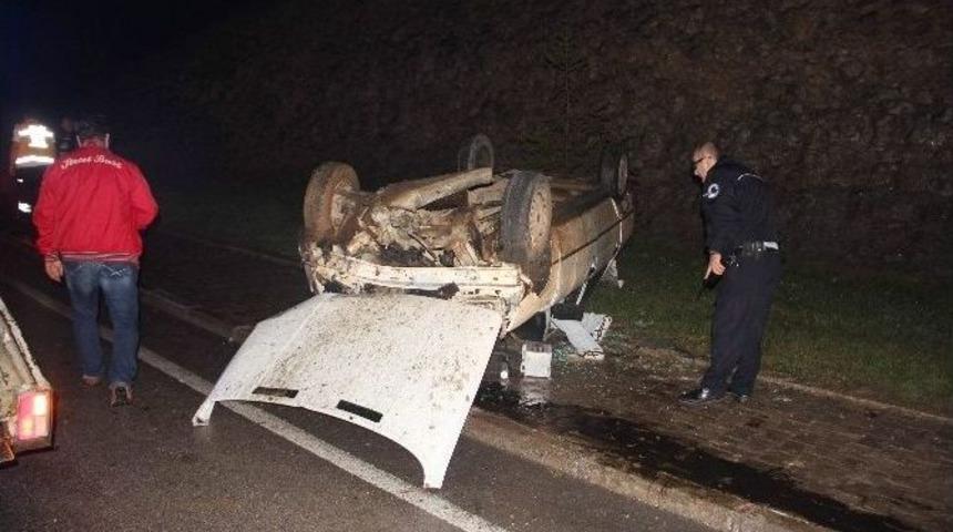 Karab&uuml;k&rsquo;te Trafik Kazası: 2 Yaralı