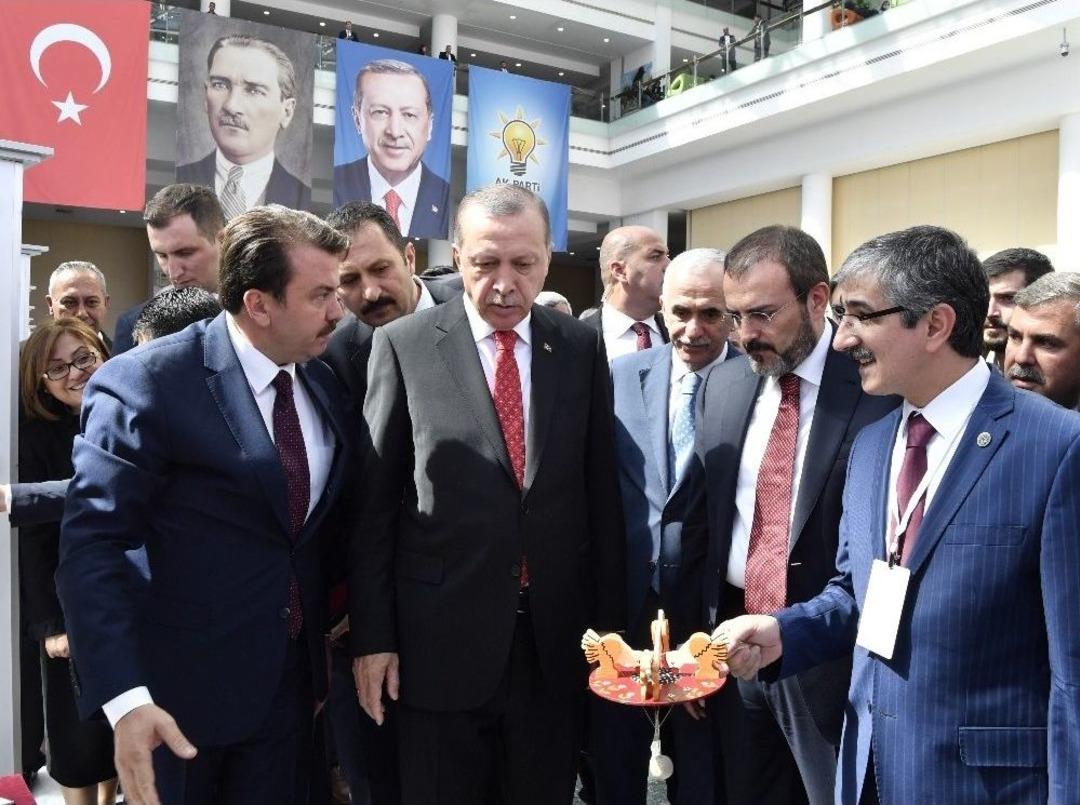 Cumhurbaşkanı Erdoğan Kahramanmaraş Standını Gezdi