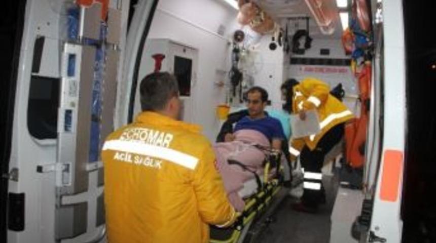 Mantardan Zehirlenen &Uuml;&ccedil; Kişi Tedavi Altına Alındı