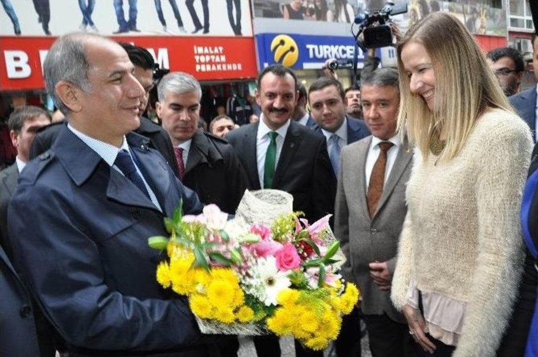 İ&ccedil;işleri Bakanı Ala, Balıkesir&rsquo;de Ziyaretlerde Bulundu