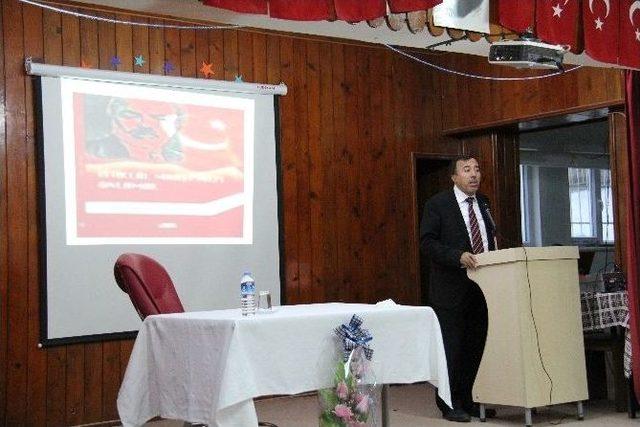 Çatalzeytin’de “istiklal Marşını Anlamak” Konulu Konferans Verildi