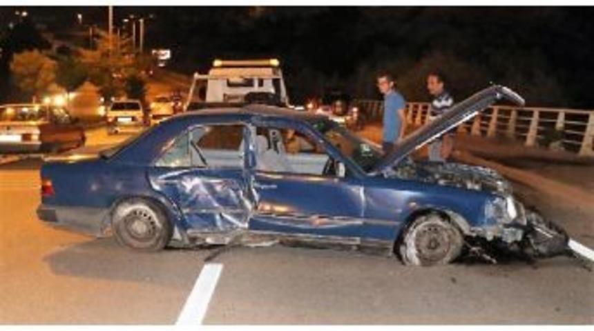 Kazadan Yara Almadan Kurtuldu, Otomobildeki Hasara Ağladı