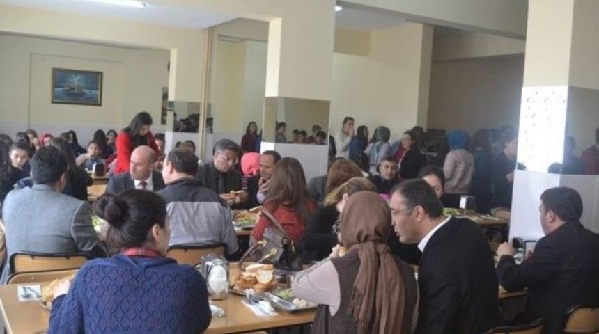 İl&ccedil;e Milli Eğitim M&uuml;d&uuml;r&uuml; Kocag&ouml;z&rsquo;den Pansiyon Denetimi