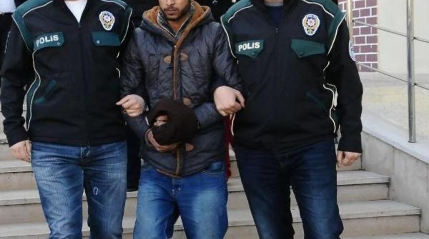 Narkotimler Bursa'da Hızlı Başladı: 3 Tutuklama