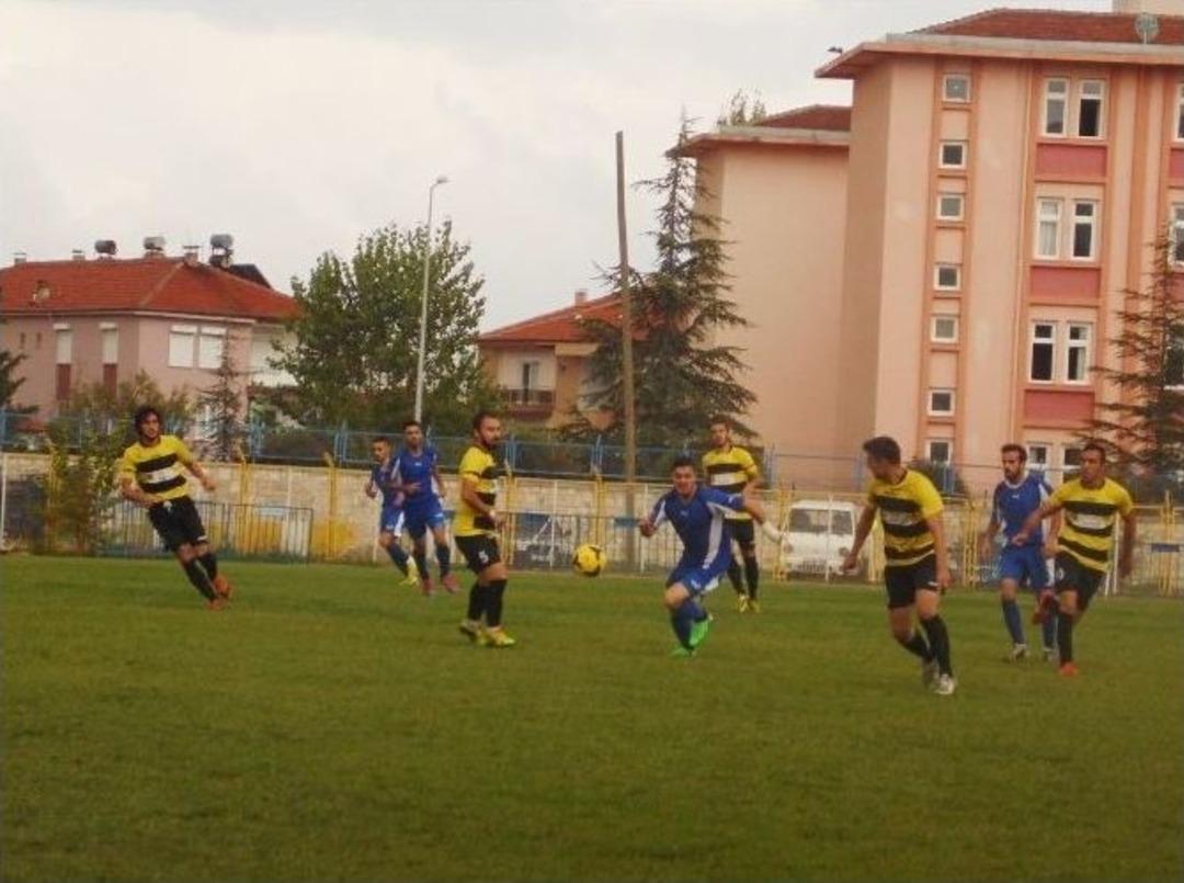 Korkuteli Spor, Yeşil Kemer İle Yenişemedi:2-2