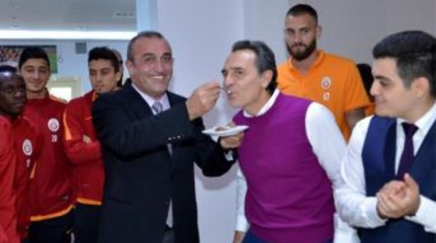 Abdurrahim Albayrak Florya&rsquo;da