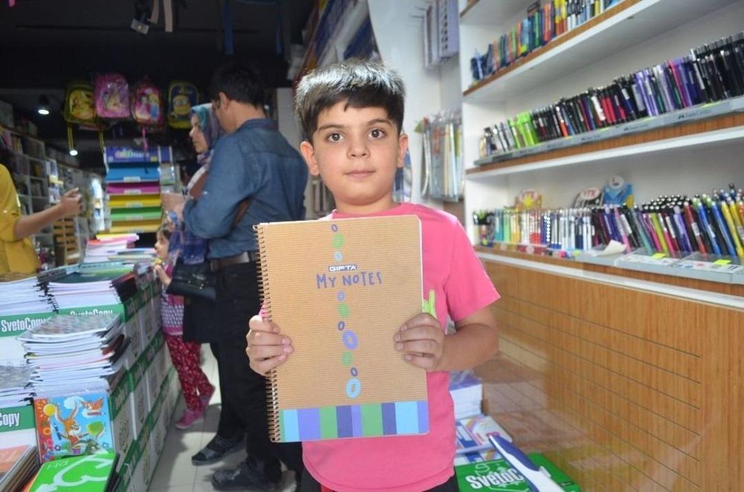 Iğdır&rsquo;da Okul Alışverişi Telaşı