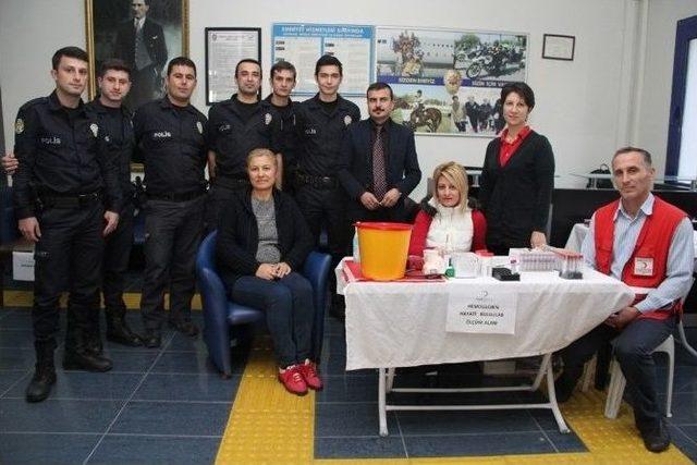 Antalya Polisi Kan Bağışında Bulundu 2