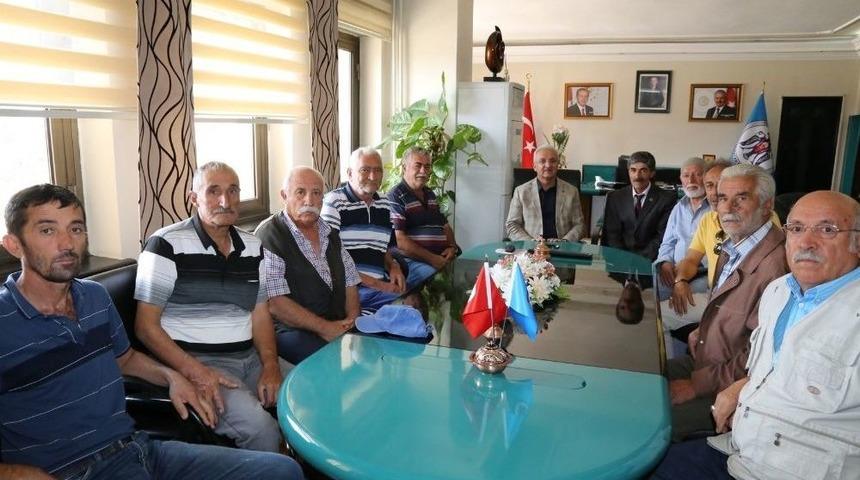 İzzet Paşa Mahallesi Sakinlerinden Başkan Başsoy&rsquo;a Ziyaret