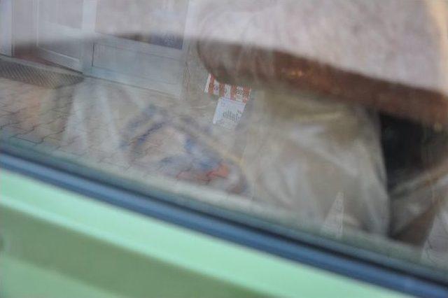 Dursunbey Zabıtasından K&ouml;y Ekmeği Satanlara Operasyon 1