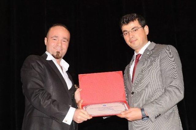 Üniversitede Fosil Bilimi Konferansı Ve Sergisi