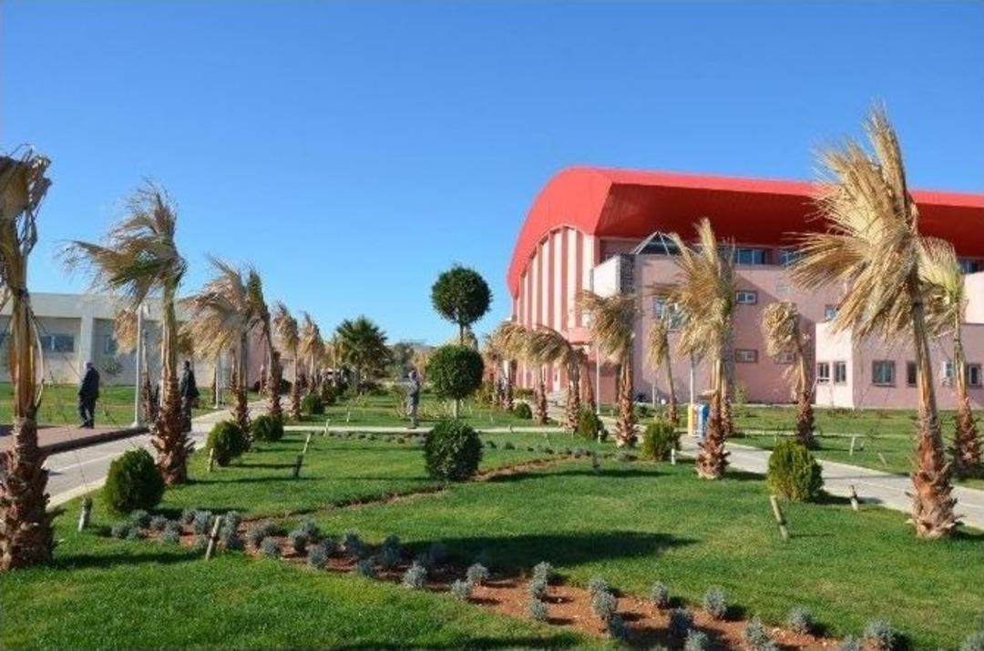 Atıl Arazi Modern Spor Tesisine D&ouml;n&uuml;şt&uuml;r&uuml;ld&uuml;