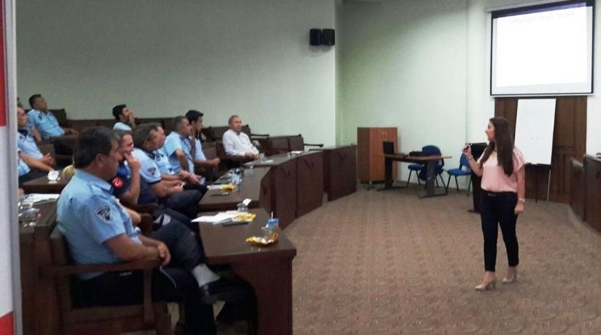 Nazilli Belediyesi Zabıta Personeline Hizmet İ&ccedil;i Eğitim Verildi