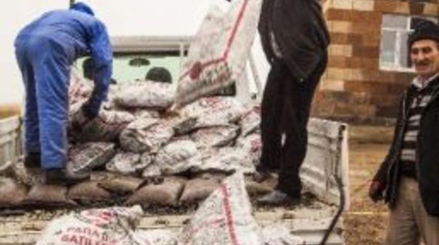 Ahlat Sydv&rsquo;den Şehit Ve Gazi Ailelerine K&ouml;m&uuml;r Yardımı