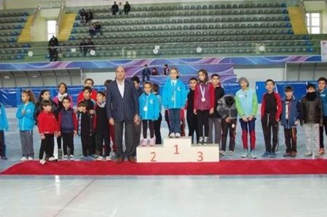 Erzurum&rsquo;da Short Track Federasyon Teşvik Yarışması