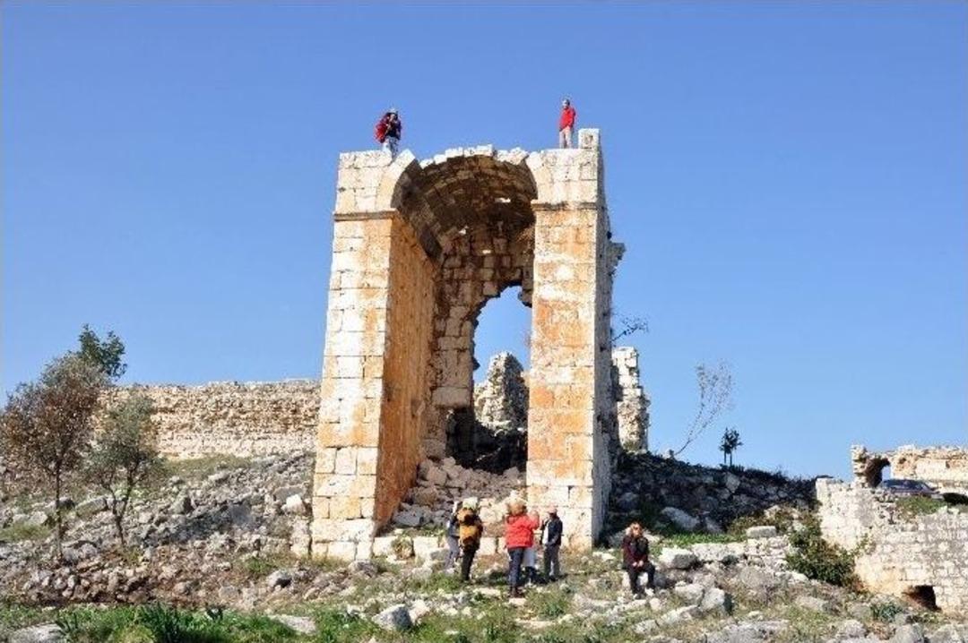 Tarihi Akkale &Ccedil;alılardan Temizlendi