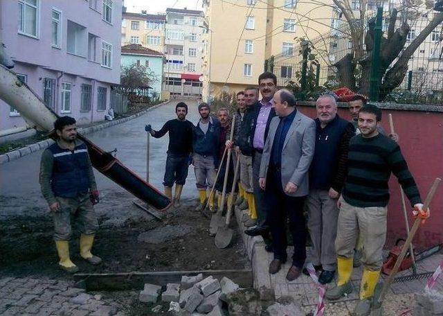 Bozkurt Belediyesi Ara Sokakları Beton İle Kaplıyor