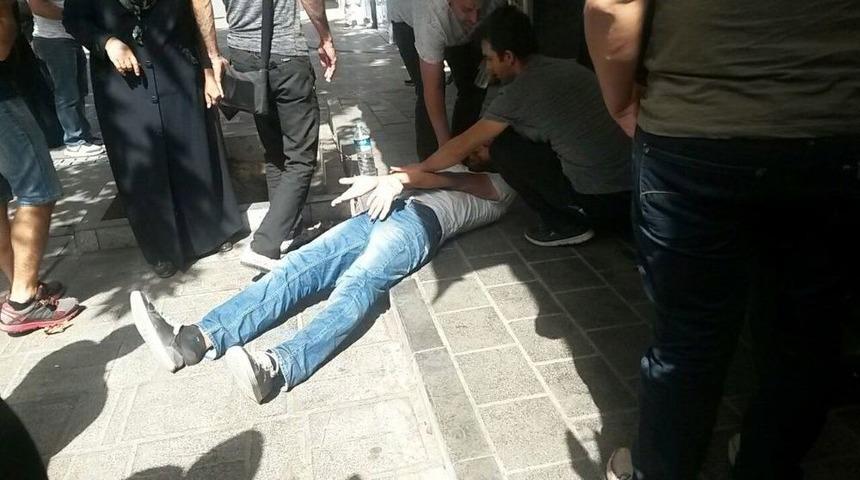 (&ouml;zel Haber) Madde Bağımlısı Gen&ccedil; Sokak Ortasında Kriz Ge&ccedil;irdi