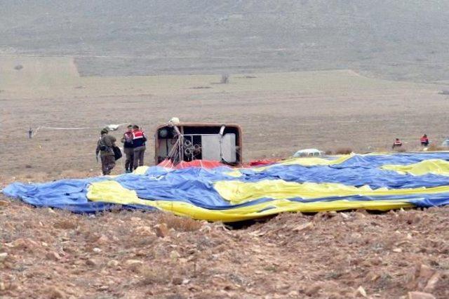 Kapadokya’Da 2 Sıcak Balonu Düştü : 1 Ölü, 11 Yaralı