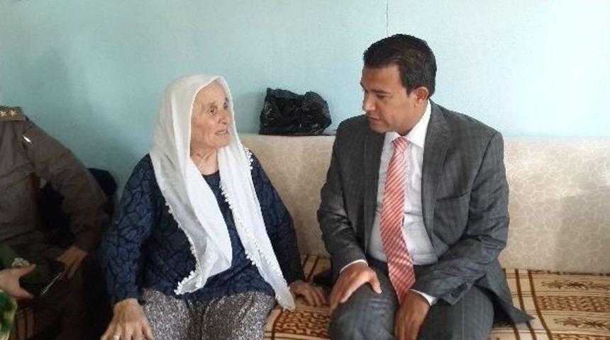 Kapaklı Kaymakamı G&uuml;rb&uuml;z&rsquo;den Yaşlılara Anlamlı Ziyaret