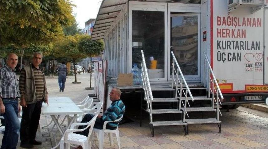 T&uuml;rk Kızılayı Midyat&rsquo;ta İki G&uuml;nde 62 &Uuml;nite Kan Topladı