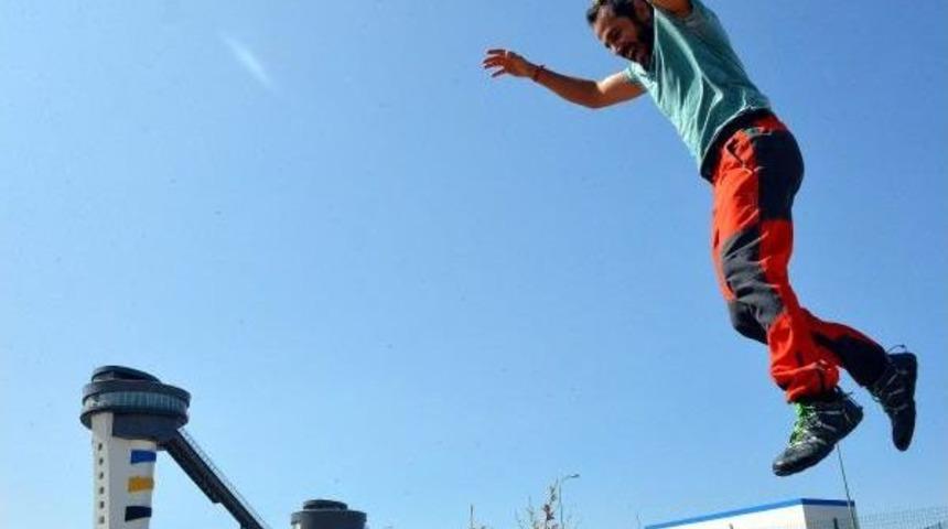 '&ccedil;ılgın Dadaş'ın Hayali Atlama Kuleleri