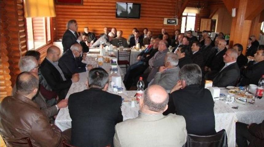 Hendek Muhtarlar Toplantısı Bayraktepe&rsquo;de Ger&ccedil;ekleştirildi