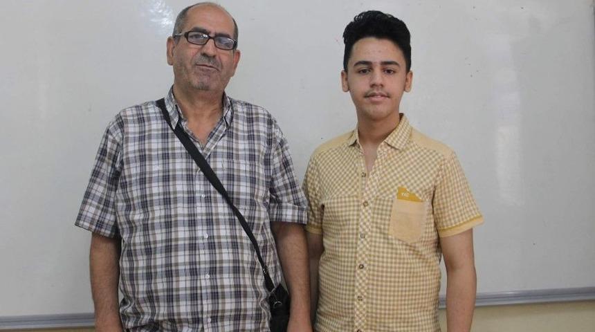 (&ouml;zel Haber) Suriyeli M&uuml;lteci 4 Yılda 4 Dil &Ouml;ğrendi