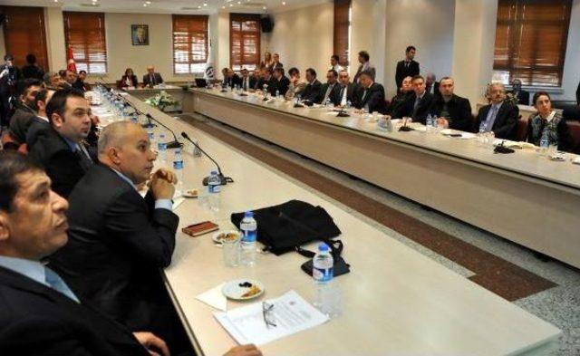Gaziantep'te Üniversite İle Belediye İşbirliği Protokolü İmzaladı