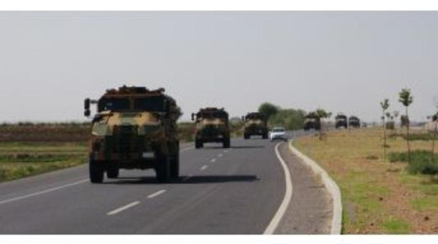 Habur Sınır Kapısına &rsquo;kirpi&rsquo; Adı Verilen Zırhlı Askeri Personel Taşıyıcı Ara&ccedil;lar Sevk Edildi