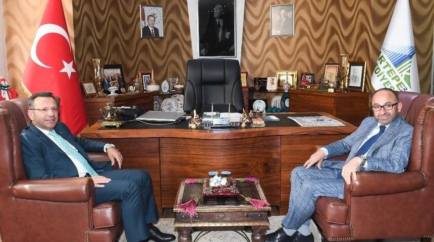 Vali Aksoy, Başkan &Uuml;z&uuml;lmez&rsquo;i Ziyaret Etti