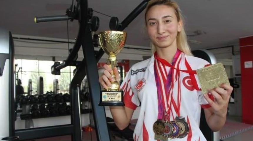 Tuğba, Kızlarla Anlaşamadı, Avrupa Şampiyonu Oldu