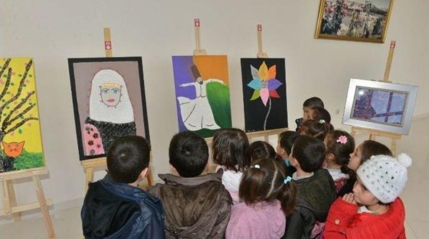 Kazan Aile Yaşam Merkezi&rsquo;nde Ebru Ve Taş S&uuml;sleme Sergisi A&ccedil;ıldı