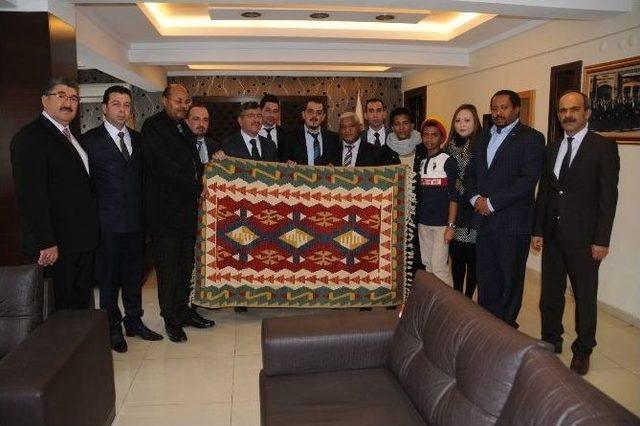 Etiyopya Büyükelçisinden Belediye Başkanı Akdoğan’a Ziyaret