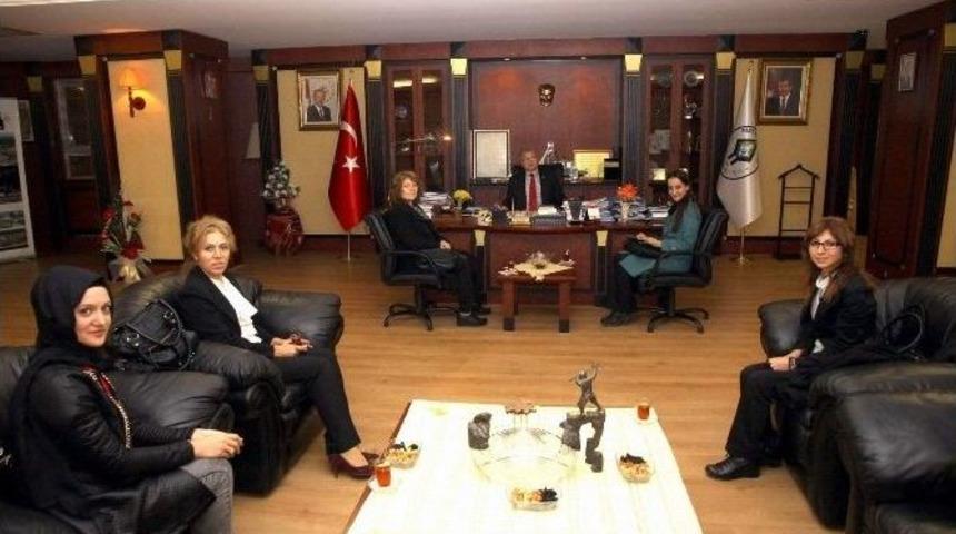 Rize Kadın Meclisinden Belediye Başkanına Ziyaret