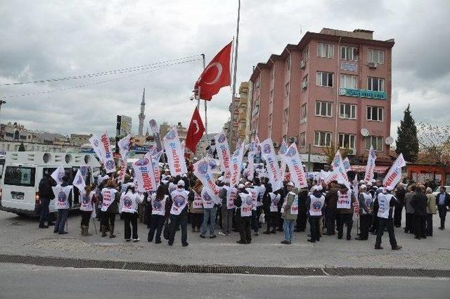 Eğitim-iş’ten ’laik Eğitim Ve Emeğe Saygı’ Yürüyüşü