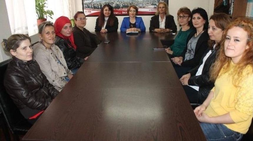 Mhp Kadın Kolları Basın Toplantısı D&uuml;zenledi