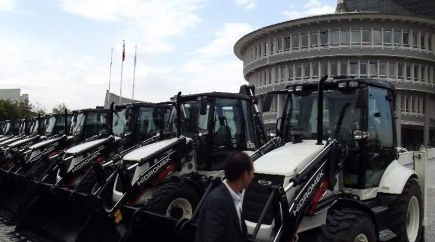 Malatya Belediyesi Ara&ccedil; Parkına Takviye