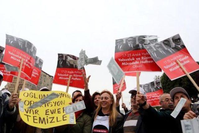 Chp nin Olay Pankartları Antalya da 2