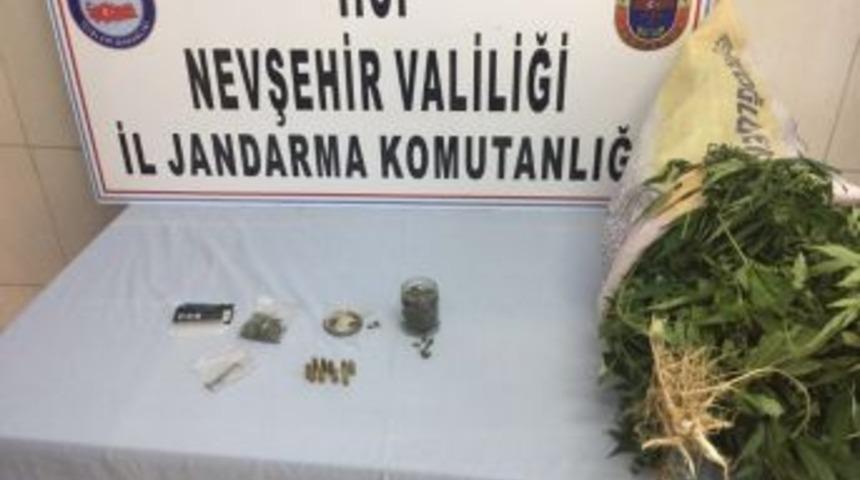 &Uuml;rg&uuml;p&rsquo;te İki K&ouml;k Hint Keneviri Ve Esrar Ele Ge&ccedil;irildi