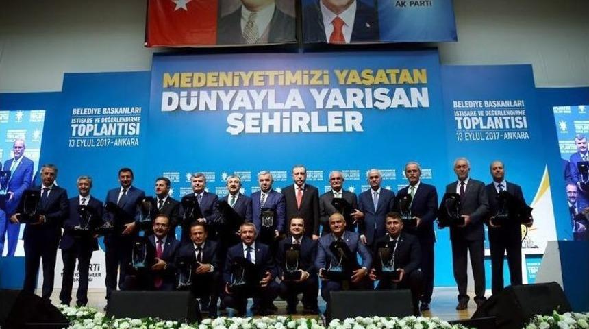 Cumhurbaşkanı Erdoğan&rsquo;dan Zile Belediyesi&rsquo;ne Birincilik &Ouml;d&uuml;l&uuml;