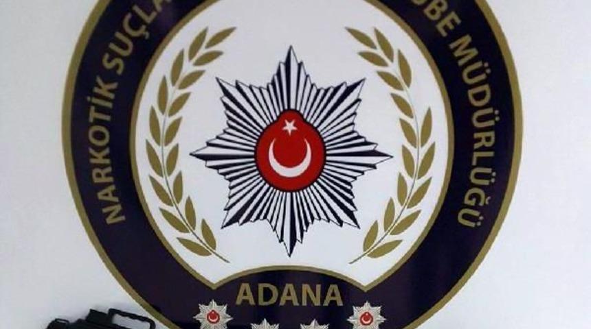 Uyuşturucu Operasyonunda Kalaşnikof Ele Ge&ccedil;irildi