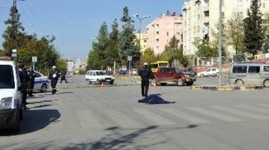 Gaziantep&rsquo;te Trafik Kazası: 1 &Ouml;l&uuml;