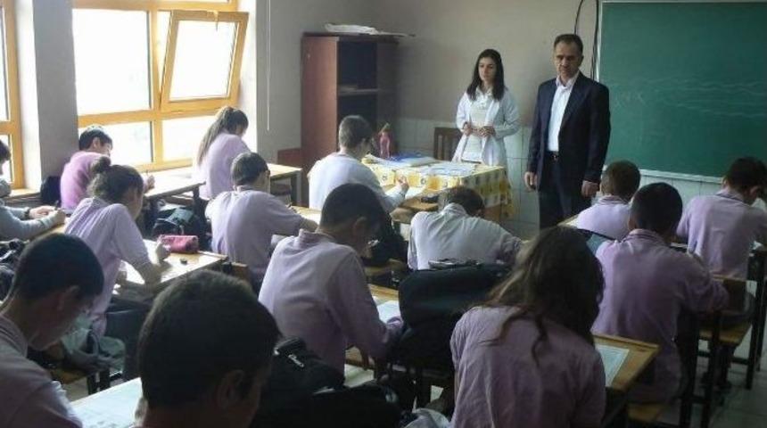 Boz&uuml;y&uuml;k&rsquo;te Bin 50 &Ouml;ğrencinin Katıldığı Teog Deneme Sınavı