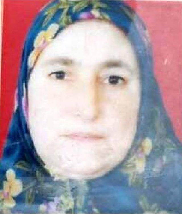 &Ccedil;anakkale de Kaza: 1 &Ouml;l&uuml;, 2 Yaralı 2