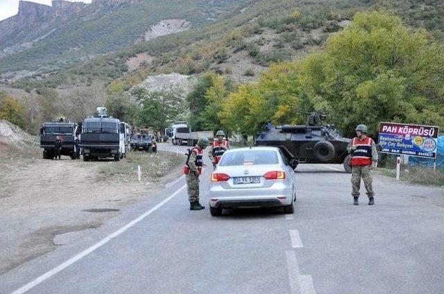 Tunceli-erzincan Karayolu Yeniden Trafiğe Kapatıldı