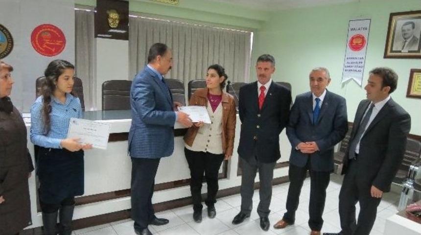 Bakkallar Odası&rsquo;nın Seminerinde 30 Girişimici Belge Aldı